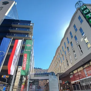 Gromada Centrum 3* Warszawa
