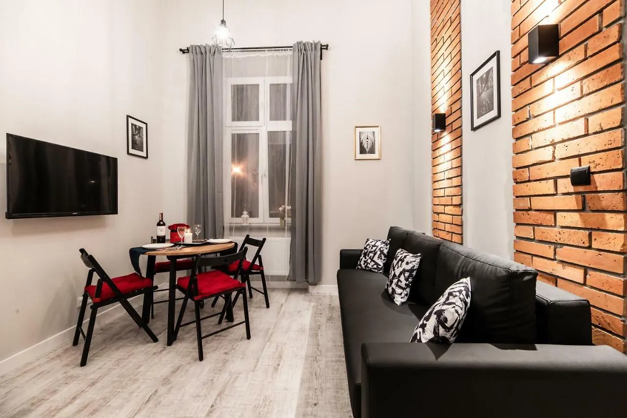 Dietla 32 Residence: Central Krakow Oasis Aparthotel