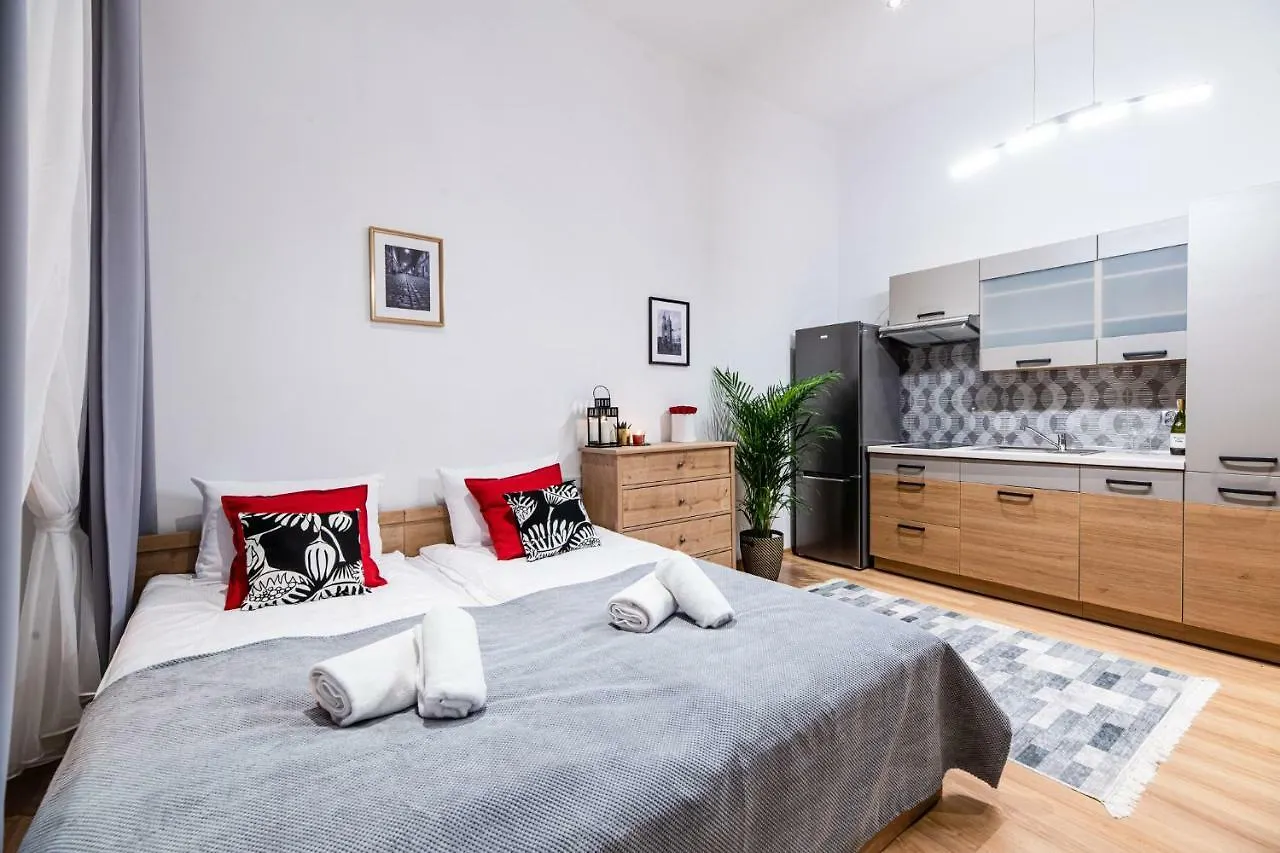 Dietla 32 Residence: Central Krakow Oasis 2*,  Poland